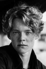 Ảnh diễn viên Lucas Lynggaard Tønnesen