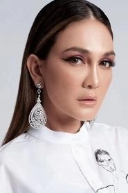 Ảnh diễn viên Luna Maya