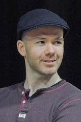 Ảnh diễn viên Michael Lennox