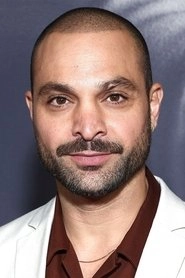 Ảnh diễn viên Michael Mando