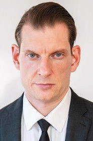 Ảnh diễn viên Mike J. Mills