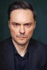 Ảnh diễn viên Oliver Mason