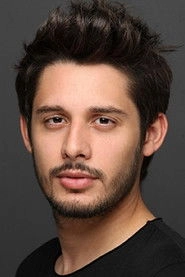 Ảnh diễn viên Özgün Karaman