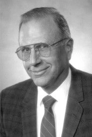 Ảnh diễn viên Robert Lynn