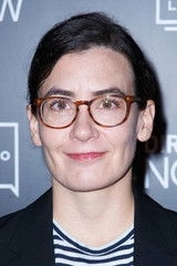 Ảnh diễn viên Sara Shaw