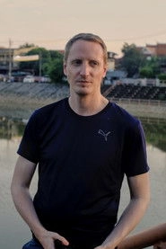 Ảnh diễn viên Sebastian Dale