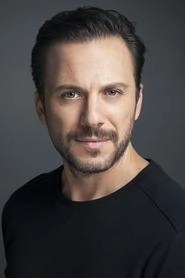 Ảnh diễn viên Serkan Altunorak