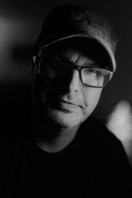 Ảnh diễn viên Simon Dennis