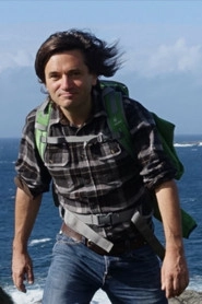 Ảnh diễn viên Simon Hunter