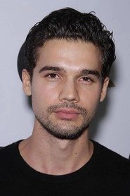 Ảnh diễn viên Steven Strait