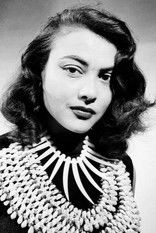 Ảnh diễn viên Tessa Prendergast