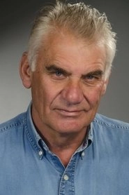 Ảnh diễn viên Tim Hughes