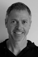 Ảnh diễn viên Tony Lynch