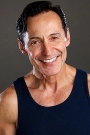 Ảnh diễn viên Vic Trevino