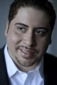 Ảnh diễn viên Victor Cruz