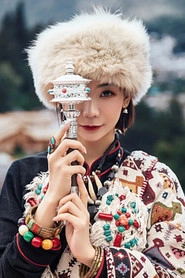 Ảnh diễn viên Wang Yiyi