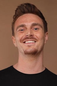 Ảnh diễn viên Zachary Wood