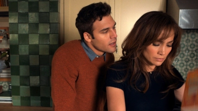 Anh chàng hàng xóm (The Boy Next Door)