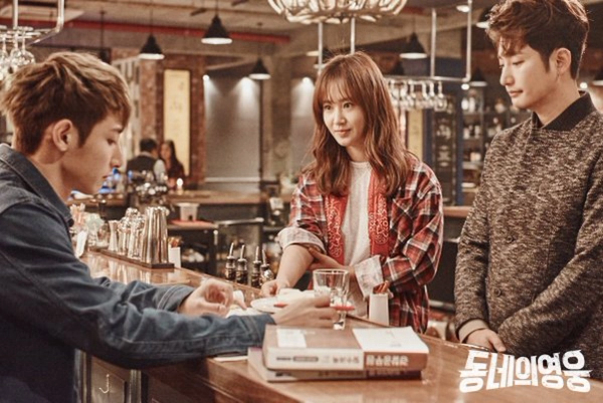 Anh Hùng Nhà Bên (Neighborhood Hero)