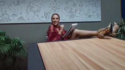 Azcárate: Không kiêng dè (Azcárate: No Holds Barred)