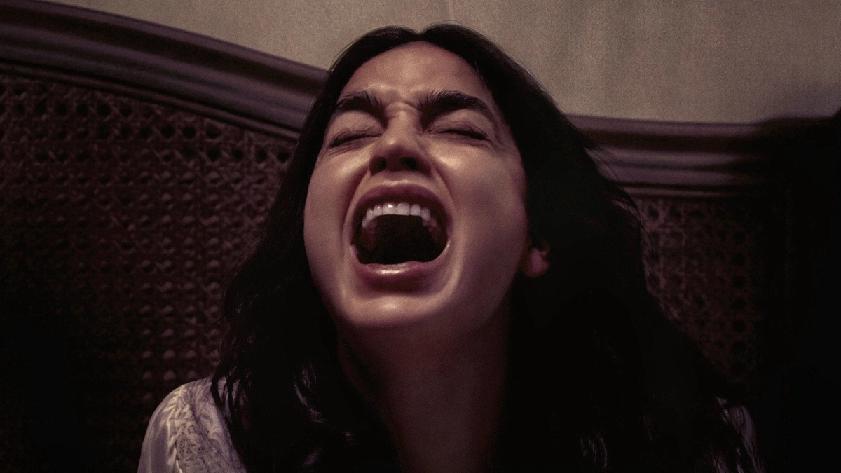 Bào Thai Quỷ Dị (Bed Rest)