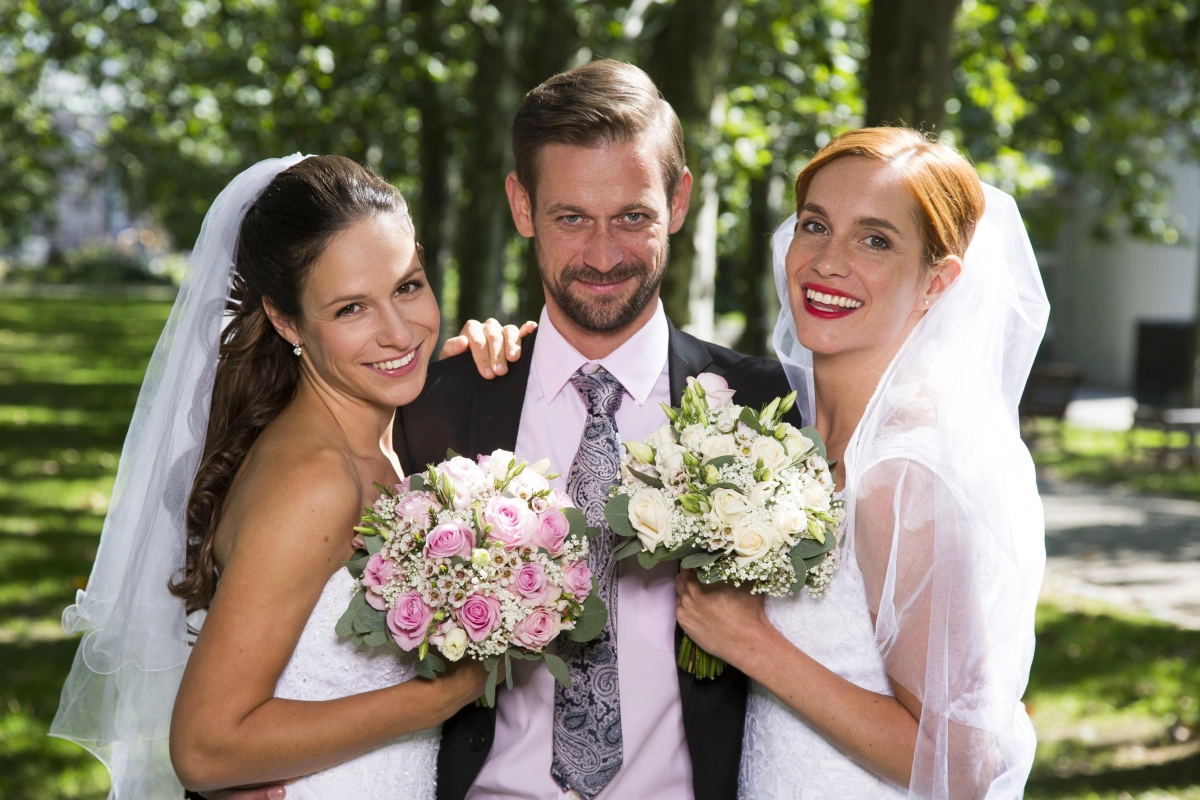 Bộ Đôi Rắc Rối (Double Trouble)