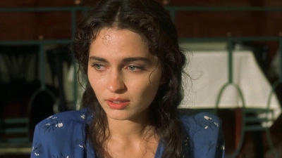 Chủ Nhật U Sầu (Gloomy Sunday)