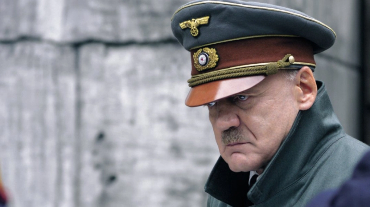 Đế Chế Sụp Đổ (Downfall)