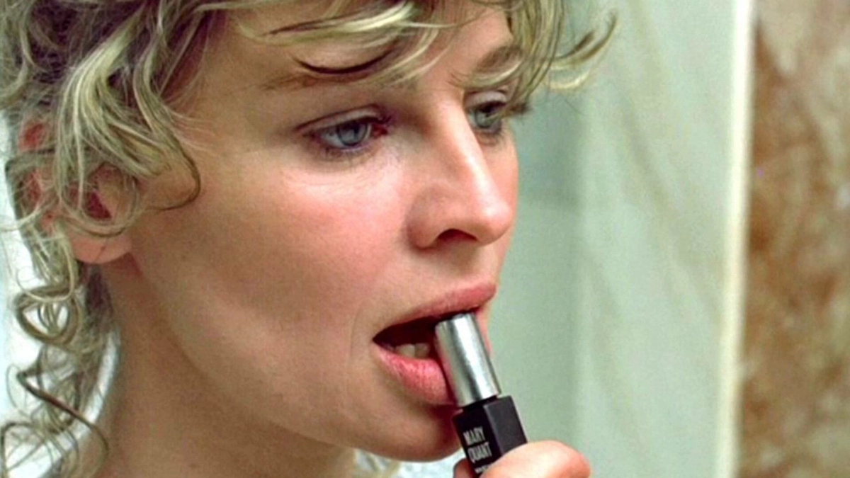 Đừng Nhìn Bây Giờ (Don't Look Now)