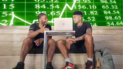 Dùng tiền khôn ngoan (Get Smart With Money)