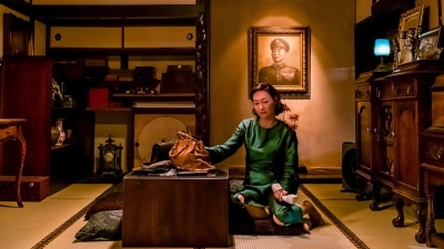 Huyết Quan Âm (The Bold, the Corrupt and the Beautiful)