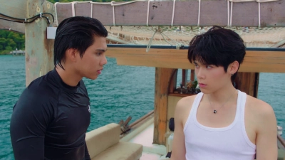 Love Sea: Phải Lòng Đại Dương (Love Sea)