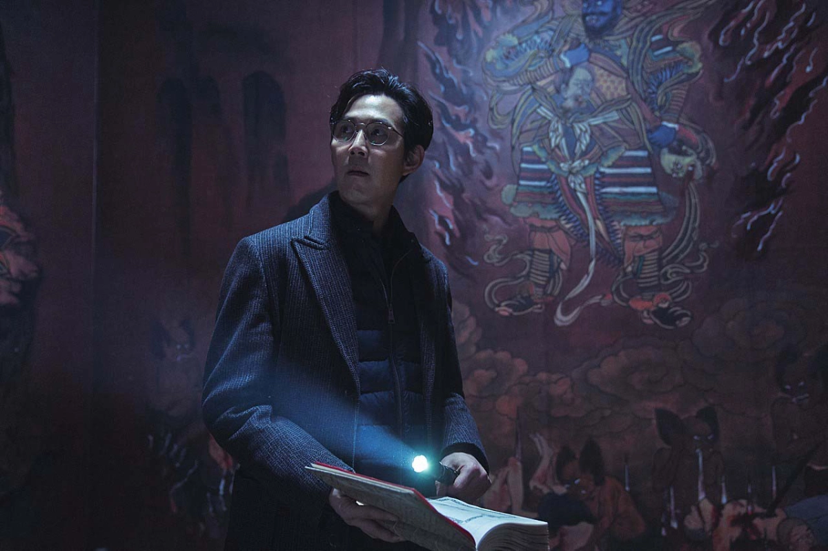 Ngón Tay Thứ Sáu (Svaha: The Sixth Finger)