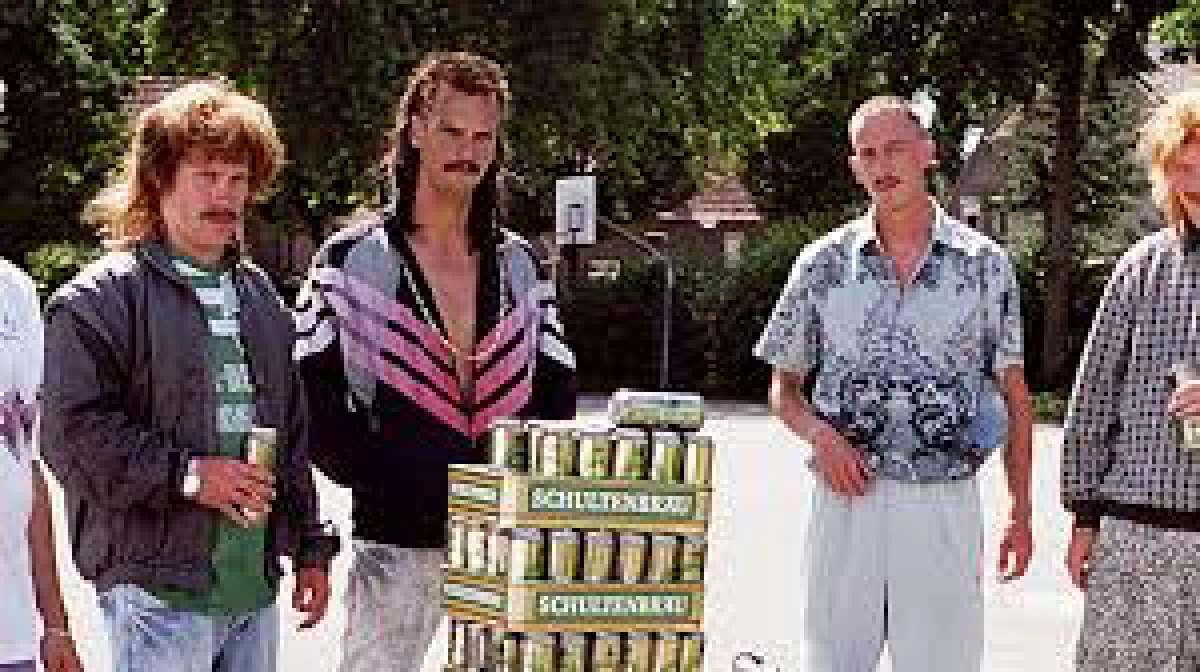 Những Đứa Trẻ To Xác (New Kids Turbo)