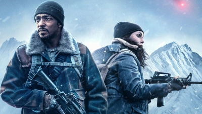 Quái Vật Từ Lòng Đất (Elevation)