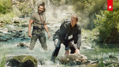 Ranveer và Bear Grylls đối đầu với thiên nhiên (Ranveer vs Wild with Bear Grylls)