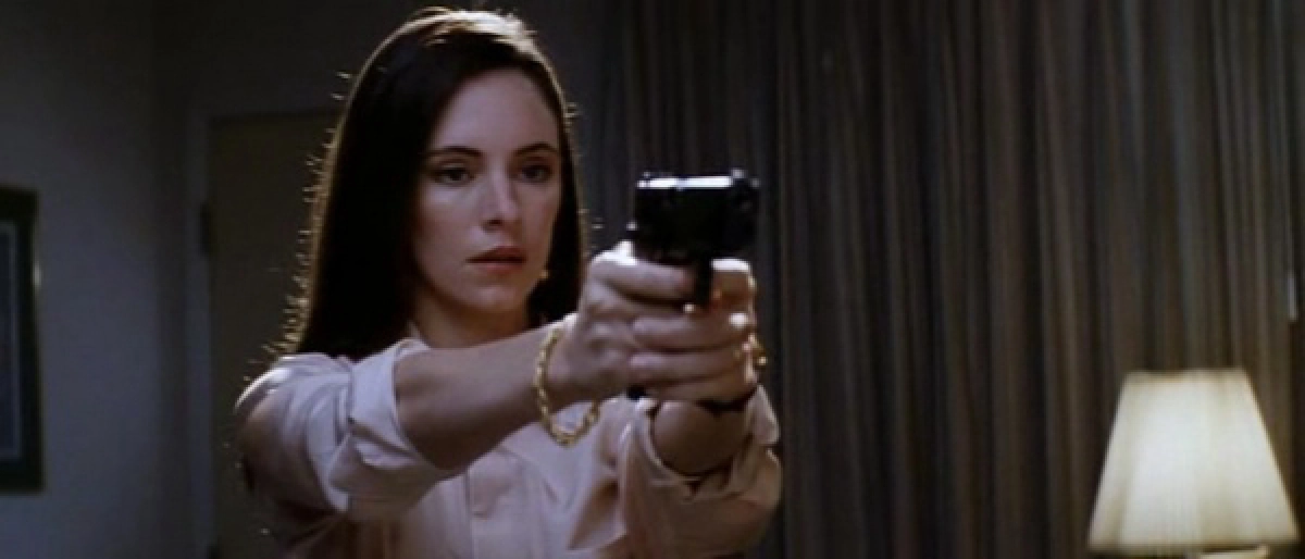 Sai Lầm Đáng Tiếc (China Moon)