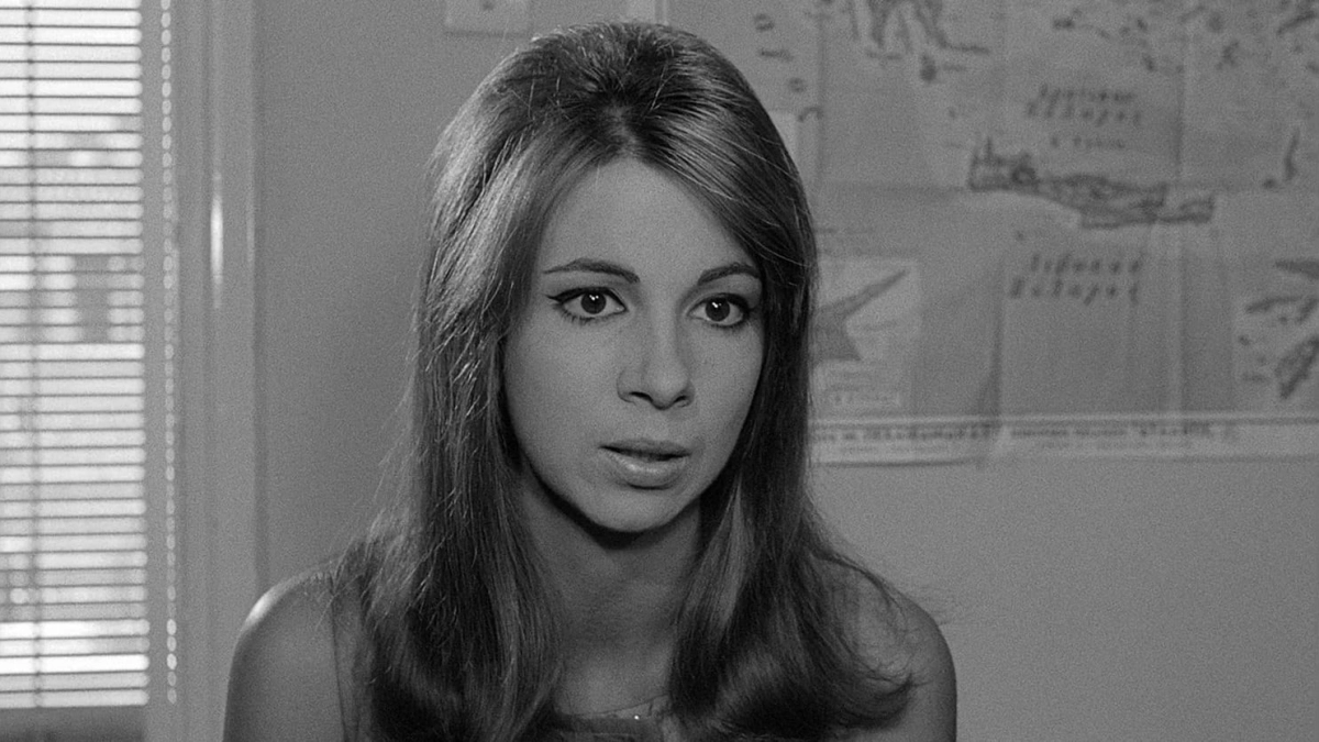 Tháng 8 đổ lửa (The Hot Month of August)