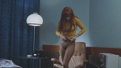 Tiếp Viên Phóng Khoáng (The Swingin' Stewardesses)