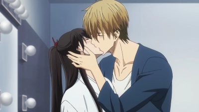 Tôi bị người đàn ông hấp dẫn nhất quấy rối (Dakaretai Otoko 1-i ni Odosarete Imasu.)