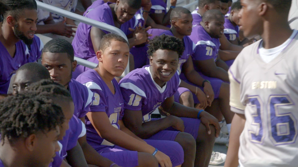 Tuyển thủ ngôi sao (Mùa 3) (QB1: Beyond the Lights (Season 3))